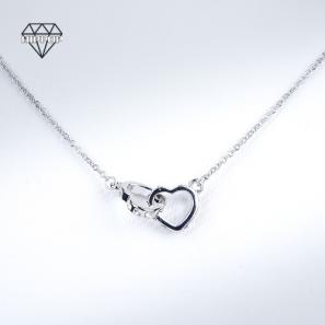 Customizable OEM/ODM Ladies Jewellery Set 925 Silver Moissanite